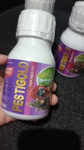Obat Pembasmi Hama Ulat Jagung Ampuh PESTIGOLD 250ML Pestisida Organik Nabati Obat Pembasmi Ulat Pada Tanaman Jagung Terbaik dan Manjur Terbukti Ampuh Mengatasi Hama Ulat Daun Jagung Obat Semprot Hama Ulat Grayak pada Tanaman Jagung Paling Mujarab