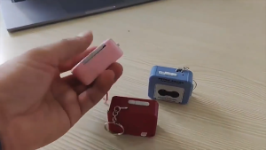 MI-C1326 Gantungan Kunci Rekaman Musik Box Mini Keychain Voice Tape Recorder Unik / Ganci Lucu