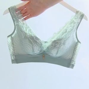 36/80BC~40/90C Luxury Ladies 3/4 Breathable Medium Shape Padded Floral Embroidery 4Pin Wireless Side Support Bra Underwear