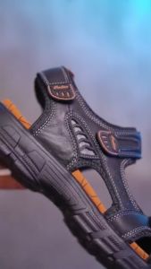 Sandal Pria Kulit Sapi Asli Sandal Hiking Gunung Outdoor Cowok Laki laki Ringan Anti Slip Nyaman Limited Edition 2025 MAGS1