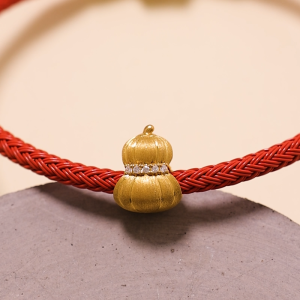 Chow Sang Sang  周生生 999 Gold Charme Diamond Gourd Charm for Women & Men 95877C  (Bracelet Not Included)
