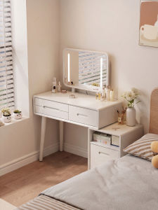 DONGMU | Small Solid Wood Makeup and Study Desk with Mirror
