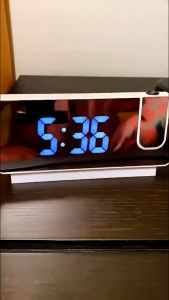 Đồng hồ led để bàn thông minh có chức năng chiếu giờ lên trần nhà báo thức đo nhiệt độ