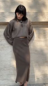 2-Way Long Knit Skirt - ARC Triangle Skirt - กระโปรงยาวไหมพรม ผ้านิตทอแน่น เก็บทรง สลับใส่ได้ 2 ด้าน เอววี และ เอวตรง