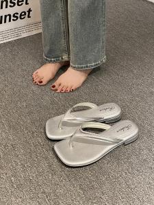 Silver French Style Thick Heel Anti-Slip Odor-Resistant Womens Sandals Comfortable Wading Sensation Beach Summer Slippers