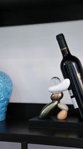 Luxury Elegant Wine Rack Figurine Home Decoration