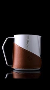 zeroHero Advanced Ca Đánh Sữa LatteArt 450ml Thiết Kế Vòi Dripless cho dòng sữa ổn định.