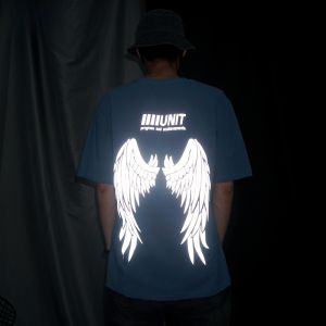 เสื้อยืดคอกลมแขนสั้นผ้าฝ้ายแท้สำหรับผู้ชาย ทรงหลวม ระบายอากาศได้ดี ดีไซน์ลายปีกสะท้อนแสง แฟชั่นฤดูร้อน เสื้อยืดผู้ชาย