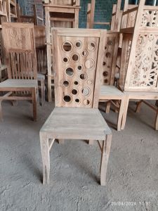 Kursi Makan Ubur-ubur Murah Terbaru