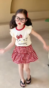 ชุดแฟชั่นเด็กน่ารักๆ ชุดเซ็ท3ชิ้น เสื้อ+กระโปรง+เป๋า สินค้าในไทยพร้อมส่ง