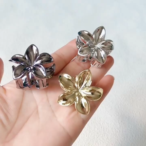 Jepit Mini Bunga Kamboja Metalik 4CM Jedai Poni Kecil Kilap Bali Hair Clips Frangipani Flower Shinny Bangs Aksesoris Rambut Fashion Premium