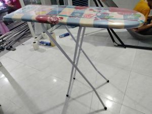 Bàn ủi đồ dạng đứng điều chỉnh tăng giảm