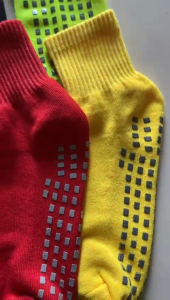 Kaos Kaki Running ANTI SLIP Pendek Polos Dewasa Bahan Tebal Untuk Olahraga