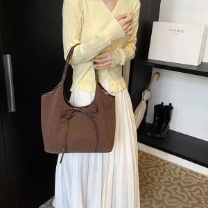 กระเป๋าสะพายข้างหนังนิ่มสีแดงขนาดใหญ่สำหรับผู้หญิง กระเป๋าสะพายข้างสำหรับงานแต่งงาน กระเป๋าสะพายข้างแบบลำลอง กระเป๋าสะพายข้างแบบสะพายข้าง