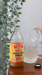 Giấm táo hữa cơ mật ong trà xanh Bragg 473ml