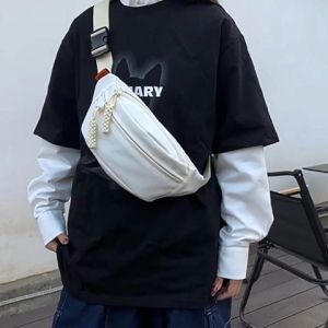 PiShops   งานคุณภาพสุดๆ กระเป๋าแฟชั่นงานดีเทลคาดอก รุ่นนี้สายปรับได้ด้วยน้า ใช้ได้กับทุกโอกาสจริงๆ มีให้เลือกถึง 4 สี ใครยังไม่มีรีบกดสั่งเลยนะ ของหมดไวมาก