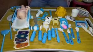 73/42 pcs Mainan Anak Dokter Koper Set Dengan Boneka Dan Kotak Penyimpanan Mainan Edukasi Dokter Set