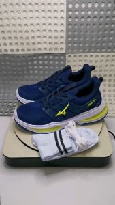 Sepatu Olahraga Pria Keren New Arrivals & COD Free