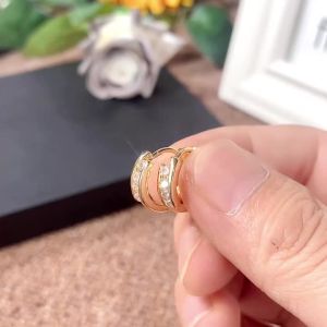Huitan Temperament Womens Circle Earrings Gold Color Low-key Daily Wearable Versatile Hoop Earrings for Female Classic Jewelry