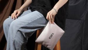 WZMPA German Shorthaired Pointer Cosmetic Makeup Bag GSP Dog Gifts Peace Love GSP Zipper Pouch Bag For Women Girls (Peace GSP)