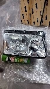 ไฟหน้า ISUZU ดราก้อน tfr  ปี 2000  ไม่มีหลอด