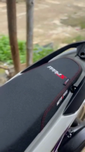 EVAN.shop Flat Seat Waterproof Carbon/Black/Sandpaper/Dotted For Honda Click 125i 150i V2 V3 V4 Motorcycle