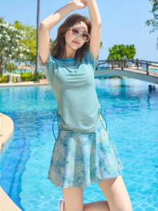 XTEP | Stylish Conservative Split Skirt Style Tummy Conceal Slimming Girls Swimsuit