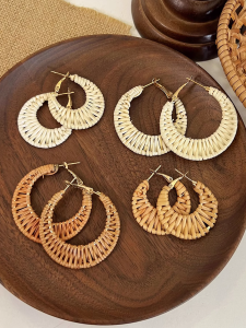 Handmade Straw Woven Holiday Style round Earrings Womens Beach Photo Matching Ear Jewelry Vintage Fashion Earring Circle