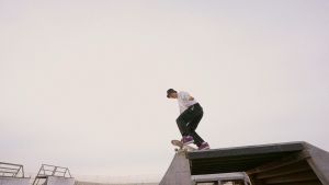 CASIO G-SHOCK GA-B2100 Mens Analog Digital Watch Resin Band