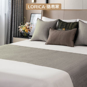 LORiCA | High-end Tailor-made Bed Runner