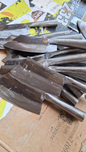 Pisau Cacah Daging dan Tulang Bahan Baja Pisau Daging Full Gagang Besi