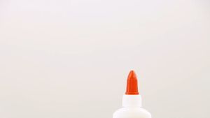 Mont Marte PVA Craft Glue - Clear Drying 1kg/250g/500g/40g - Multipurpose Adhesive for Crafts