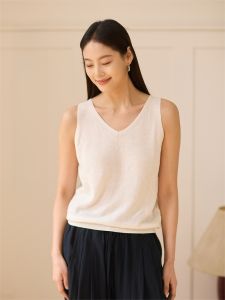 WUSEWUWEI | Colorless Odorless Knitted Top Simple Casual V-Neck Design Woven Shoulder Strap Vest Loose Fit Commute Style Regular Sleeveless