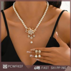 PCWFKEF Hot Sale 1 bộ phụ Nữ Vòng cổ đính cườm Glossy giả ngọc trai Rhinestone nhúng hoa cô dâu Vòng cổ Stud Bông tai Kit