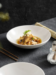 Large Size Ceramic Bowl White Restaurant Special Dish Plate Salad Plate Soup Bowl Home Use High Aesthetic Value Bowl