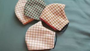 Khẩu trang vải gấm dệt cao cấp 3 lớp chống nắng chống bụi