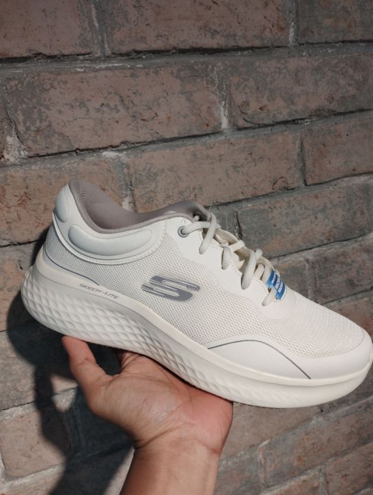 SEPATU SKECHERS SPORT SKECHLITE PRO-SKE232774BKW Sepatu Olahraga