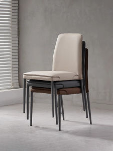 Modern Minimalist Italian Stacking Dining Chair Home Use Leather Back Casual Lightweight Luxury Table Chair Non Rotating Metal Frame