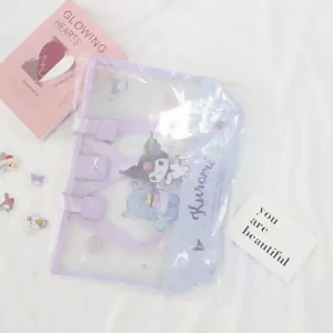 🌷 แวะมาป้ายยาเลยค่าา กระเป๋าสะพายไหล่ใส่ SANRIO ขนาด 41×29×12 cm ด้านบนมีกระดุมปิดกันของตก ขนาดใหญ่ วัสดุ pvc กันน้ำได้