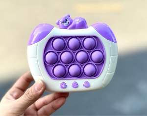 Đồ Chơi Pop It Dáng Máy Game Điện Tử Bóp Tay Giảm Căng Thẳng (Kèm Pin)