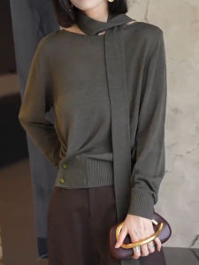 SUOXIMENG | Large Size Green Round Neck Draped Knitted Top For Women Fashionable Retro Commute Style Long Sleeve Moisture Wicking