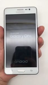 Samsung Galaxy On5 G5500 4G LTE 8GB Quad core Dual Sim 5.0 \" Unlocked Original Android Mobile Phone