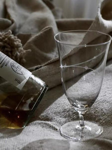 แก้วคริสตัลทำมือสไตล์วินเทจบรรยากาศญี่ปุ่นค็อกเทล หวาน แก้วไวน์งานฝีมือสตาร์แทร็ก ดีไซน์ 201mL-300mL