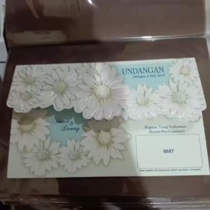 UNDANGAN ERA BARU 8887 UNDANGAN NIKAH UNDANGAN PERNIKAHAN WEDDING CARD KARTU UNDANGAN KARTU UCAPAN FREE PLASTIK