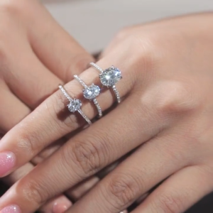 LORE Jewellery - Cincin Moissanite Lapis Emas 18K - Angel Eye Moissanite Ring [GRA Sertificated and After Sales Warranty]