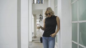 Ellise COTTON Sleeveless Turtle Neck