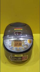 Nồi cơm nội địa Nhật cao tần (IH) Zojirushi NP-VD10 (1.0L) (0940620)_Hàng nội địa Nhật đã qua sử dụng điện 100V