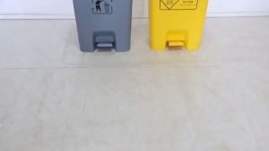 Manila 20L/30L/50L rectangular plastic trash can with lid commercial trash can with pedal
