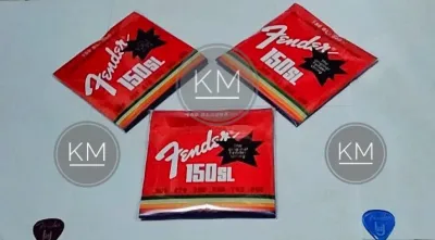 Senar gitar Fender Merah 08-38 1 set.