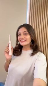 Sikat Gigi Elektrik 6 Mode Otomatis Electric Isi Ulang Gratis 4 Kepala Sikat Toothbrush High Frequency Portable RECHARGEABLE TYPE-C